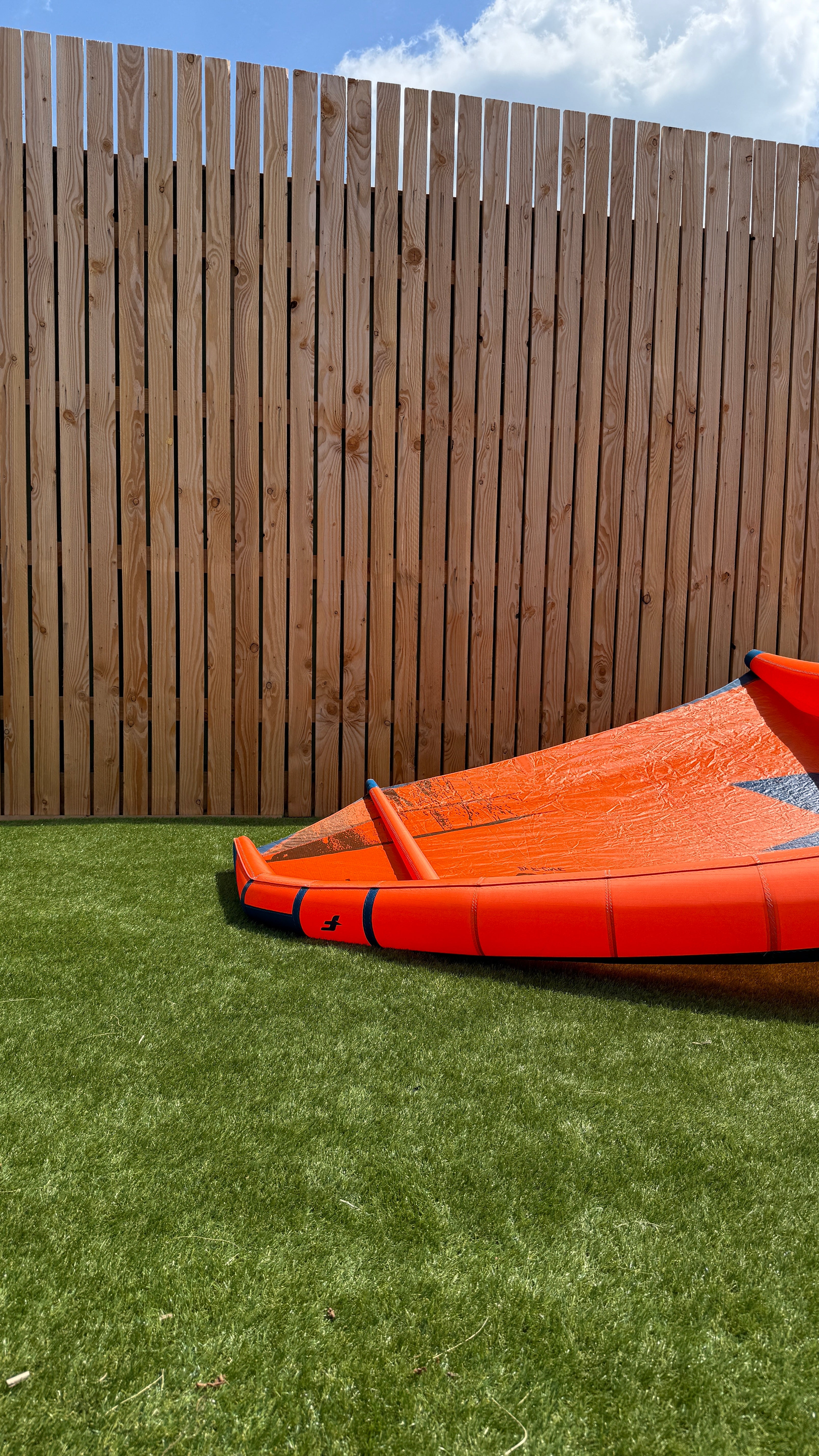 Second hand wingfoil wing fone used lightwind foiling 